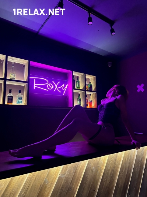 Девушка массажистка Полина, салон Roxy men's club фото №3