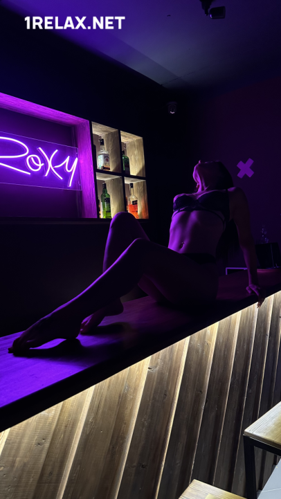 Девушка массажистка Мира, салон Roxy men's club фото №2